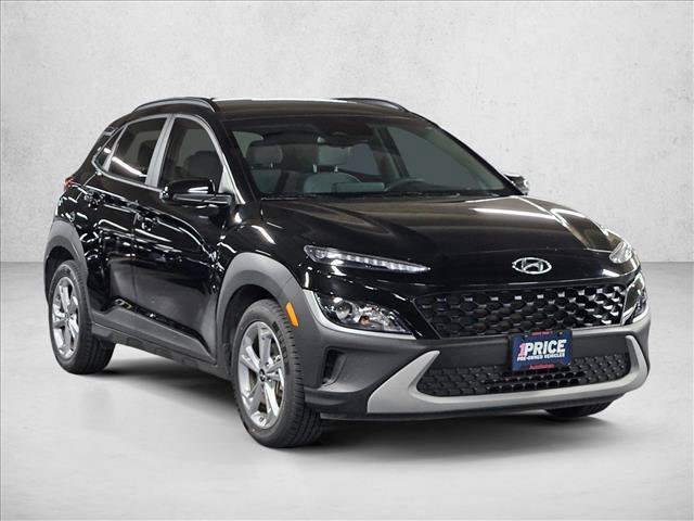 Used 2023 Hyundai Kona SEL FWD image 3