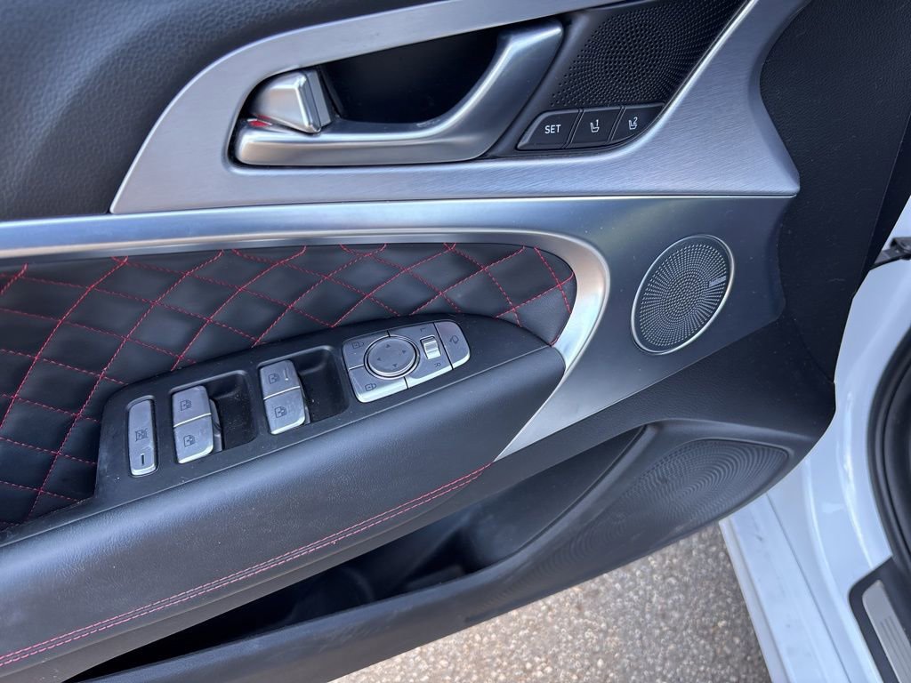 Used 2019 Genesis G70 3.3T Advanced w/ Sport Package image 14