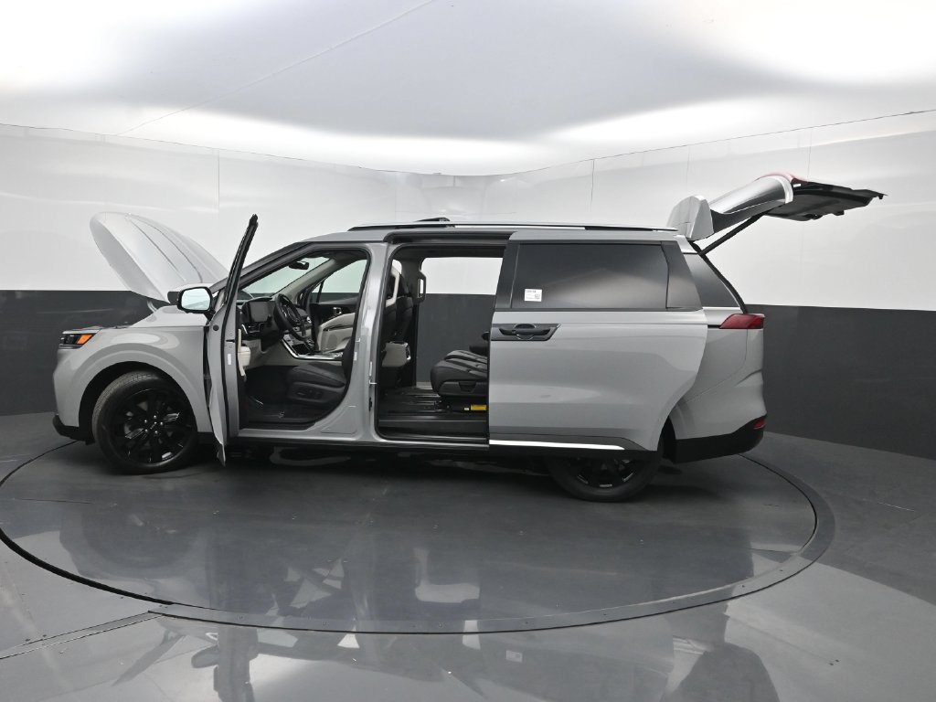 Used 2024 Kia Carnival SX Prestige FWD image 37