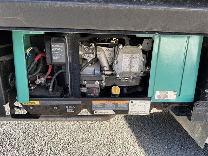 Used 2008 Dodge Sprinter 3500 RWD image 54