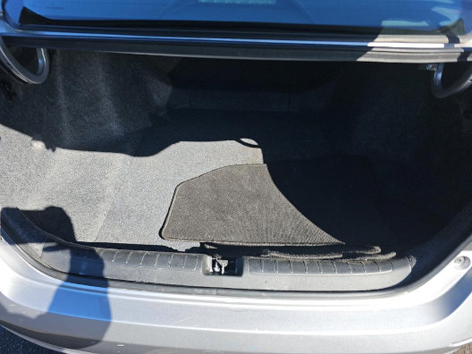 Used 2021 Honda Accord LX image 6