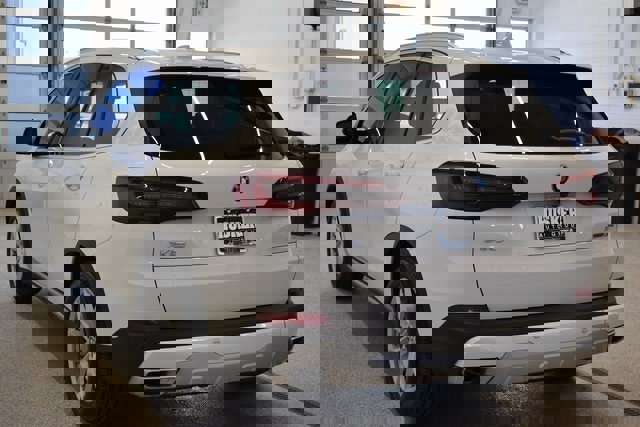 Used 2023 BMW X5 xDrive40i w/ Premium Package image 10