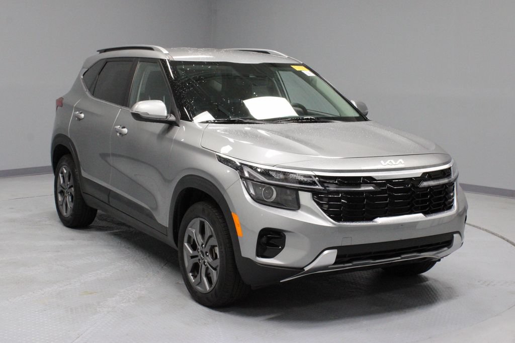 Used 2024 Kia Seltos S AWD/4WD video 1