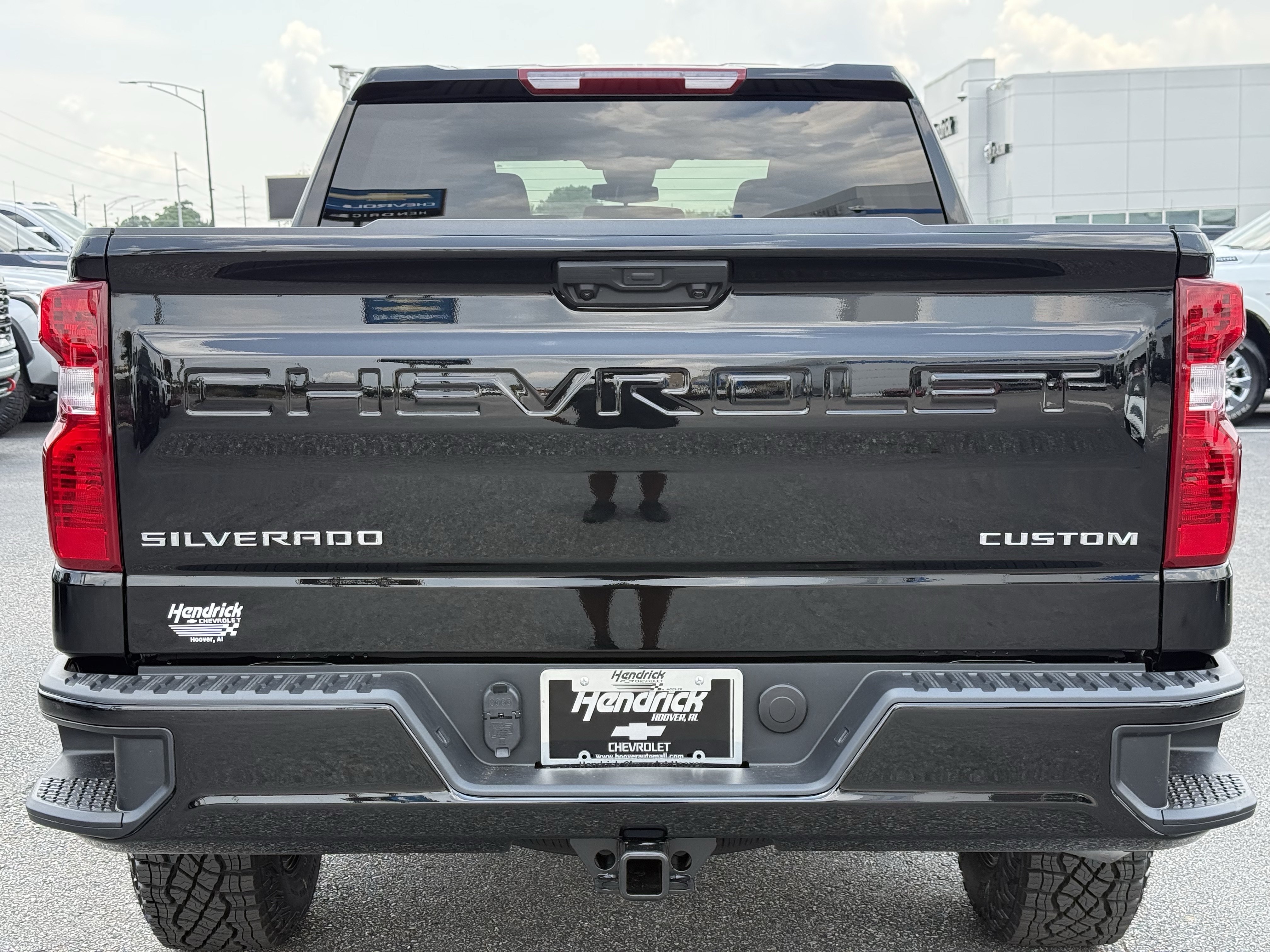 New 2026 Chevrolet Silverado 1500 Custom Trail Boss AWD/4WD image 9