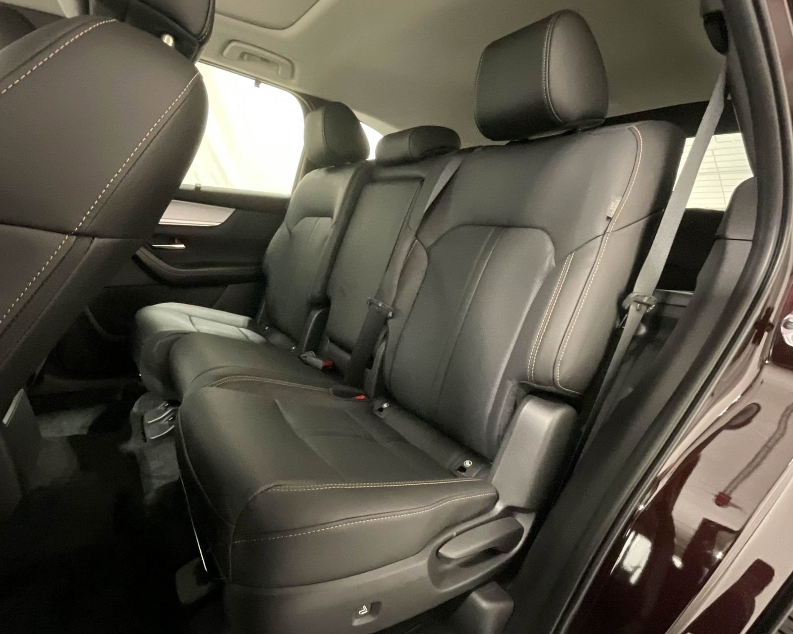 Used 2025 MAZDA CX-90 Plug-In Hybrid w/Premium Sport image 11