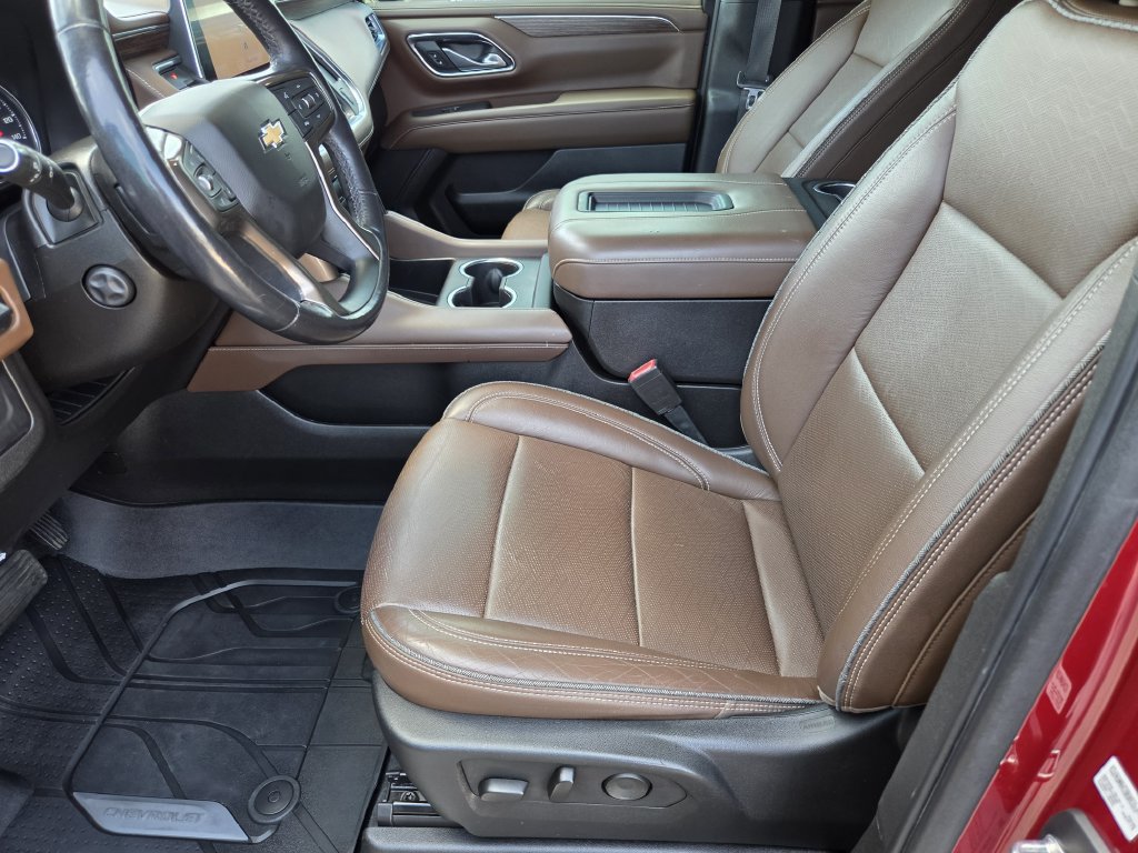 Used 2021 Chevrolet Suburban High Country RWD image 10