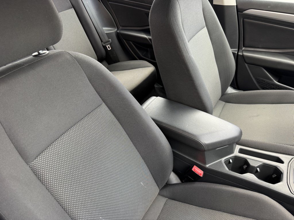 Used 2019 Volkswagen Jetta S w/ Driver Assistance Package FWD image 8