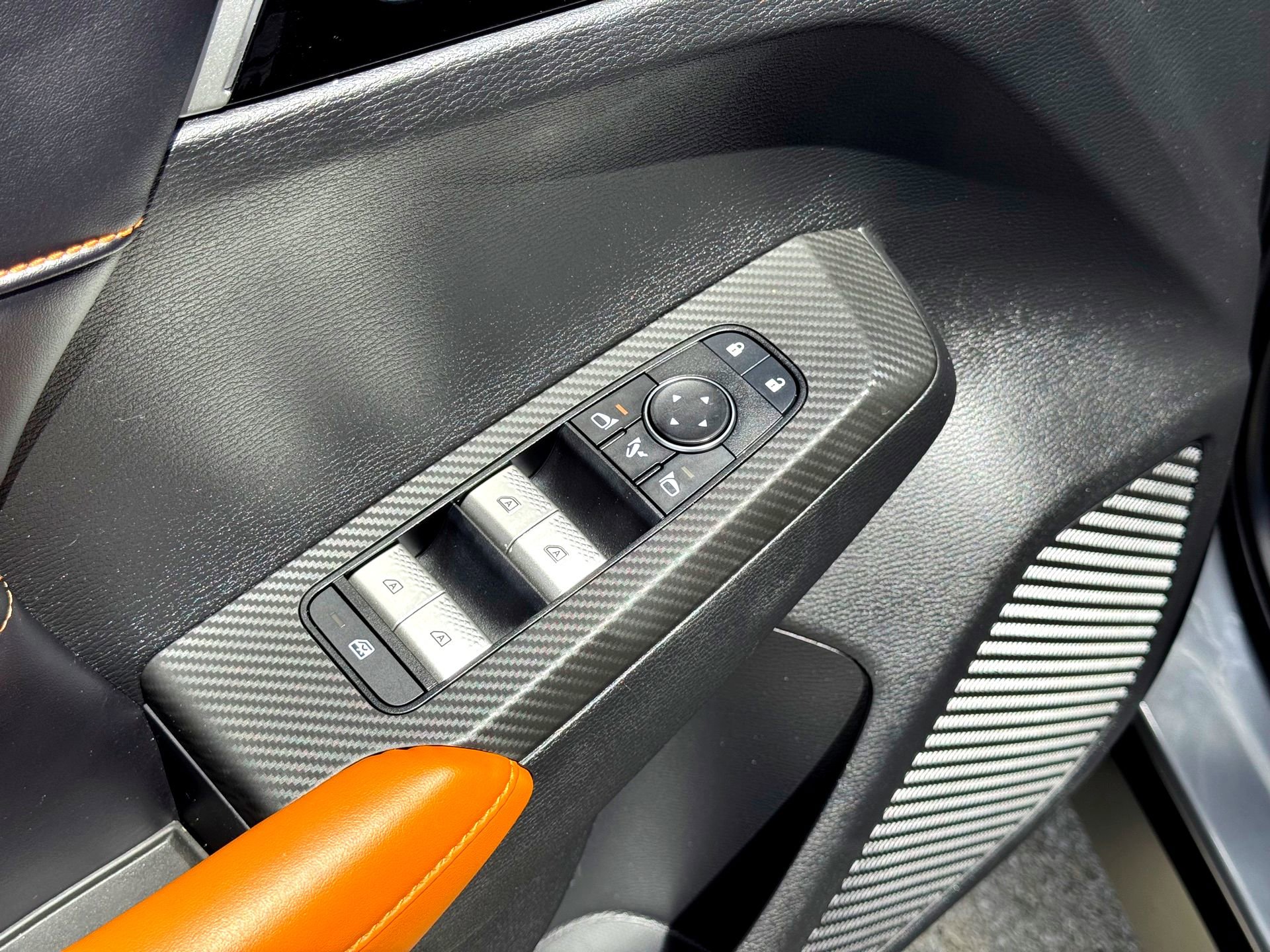 Used 2022 Mitsubishi Outlander SEL image 16