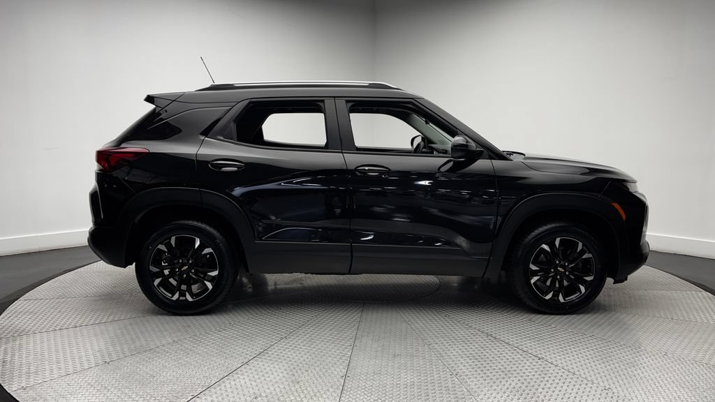 Used 2023 Chevrolet TrailBlazer LT AWD/4WD image 36