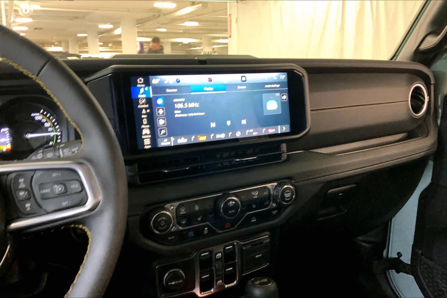 Used 2024 Jeep Wrangler Sahara w/ Technology Group image 6