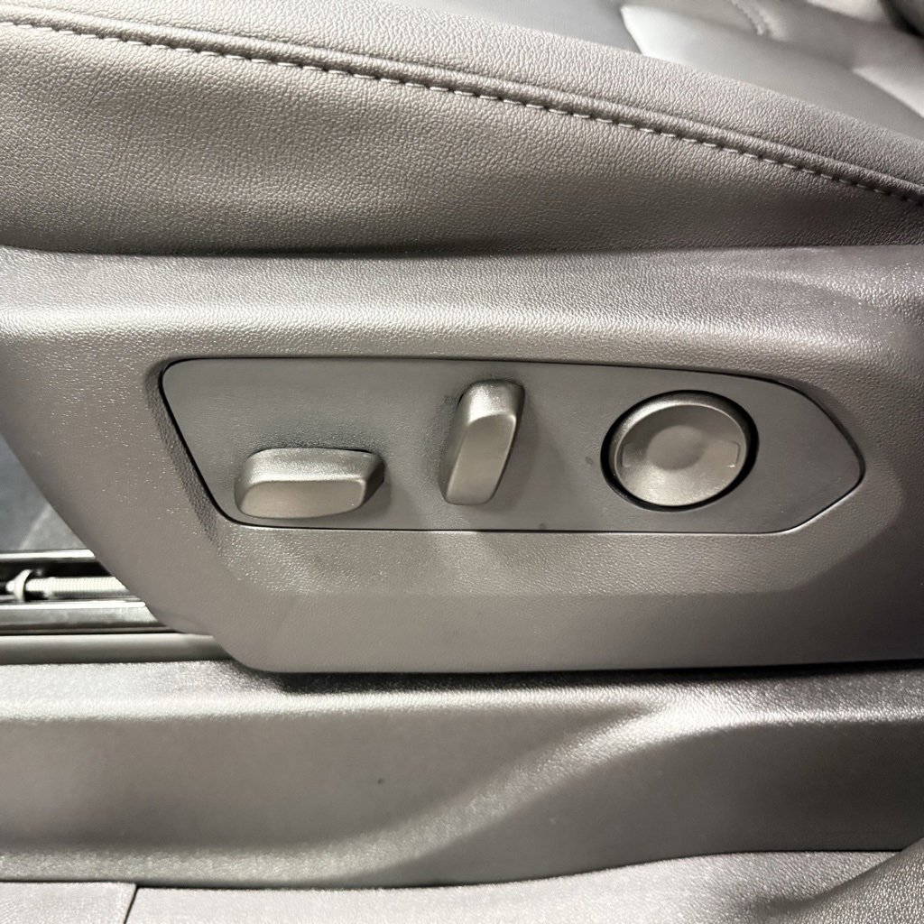 New 2026 Chevrolet Tahoe LT w/ Comfort Package image 26