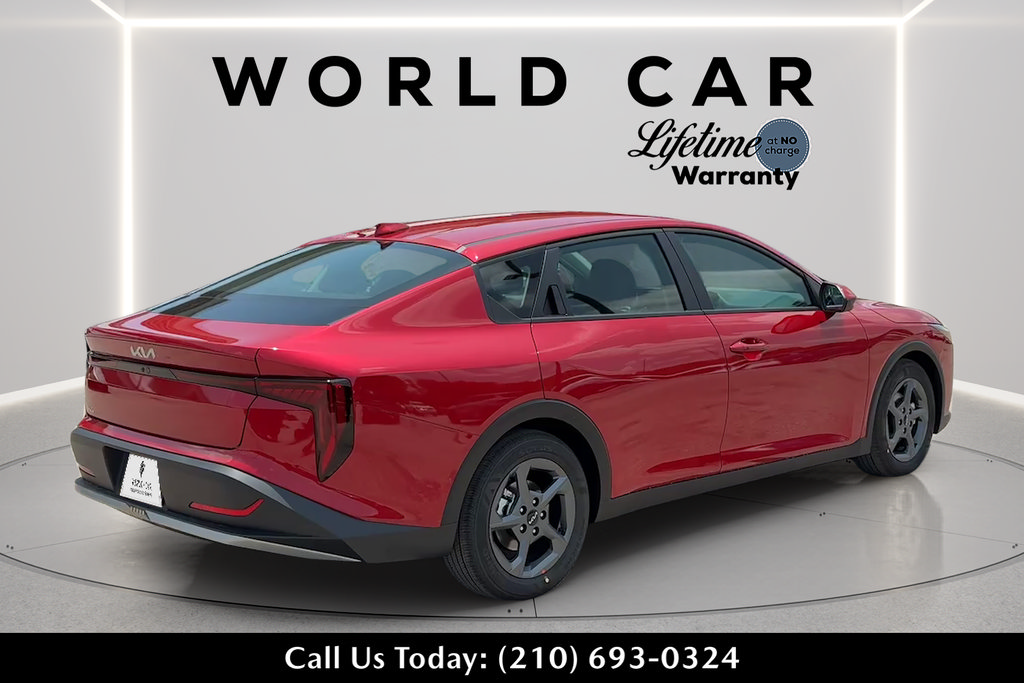 New 2026 Kia K4 FWD image 3