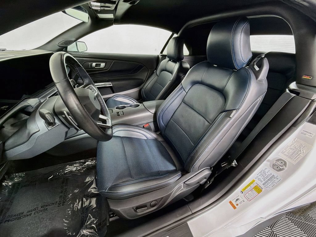 Used 2025 Ford Mustang GT Premium RWD image 21