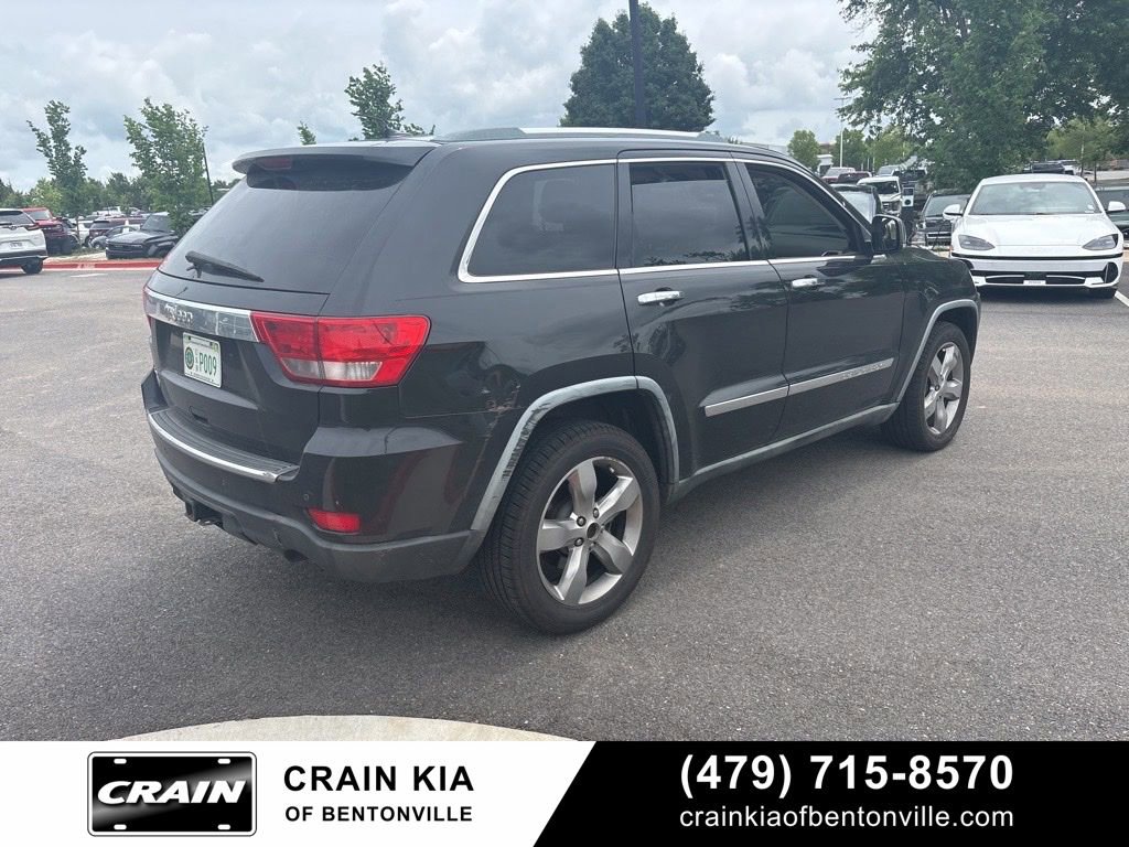 Used 2012 Jeep Grand Cherokee Overland AWD/4WD image 3