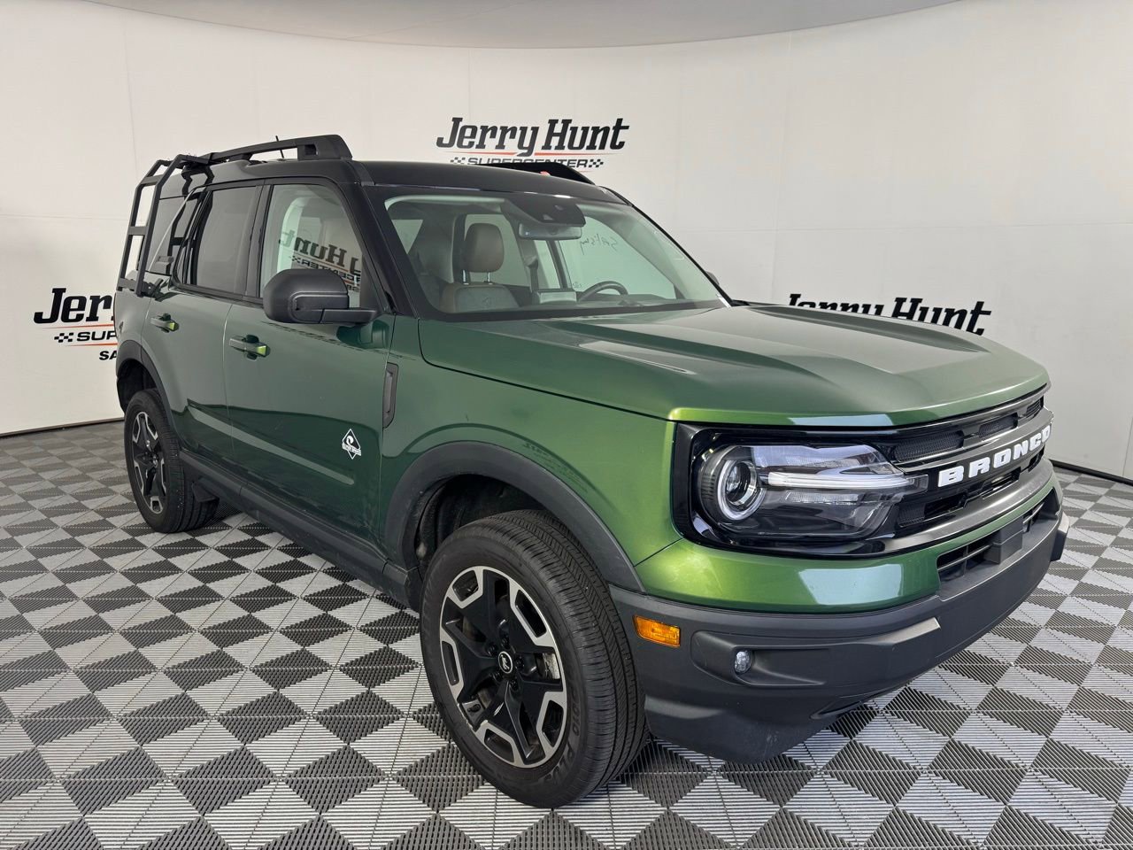Used 2024 Ford Bronco Sport Outer Banks w/ Tech Package AWD/4WD image 6