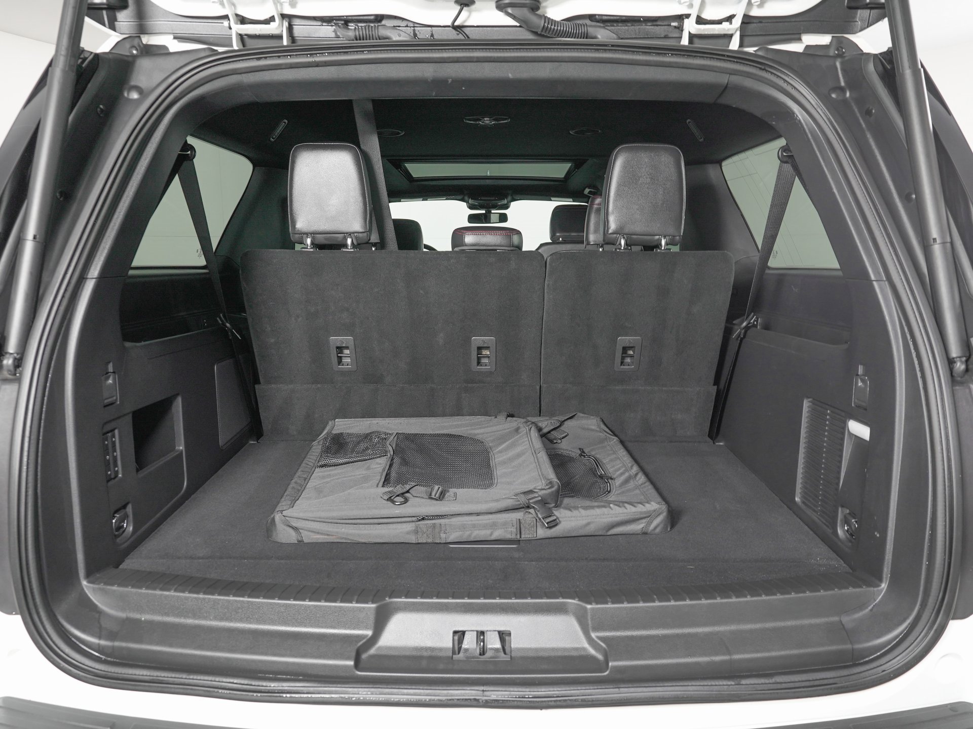 Used 2024 Ford Expedition Max Limited image 12