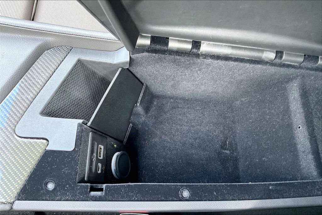 Used 2023 Cadillac CT5 V w/ Premium Package RWD image 26