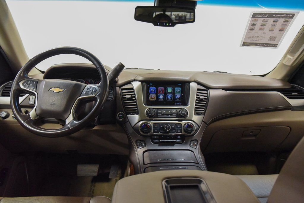 Used 2019 Chevrolet Tahoe Premier AWD/4WD image 32