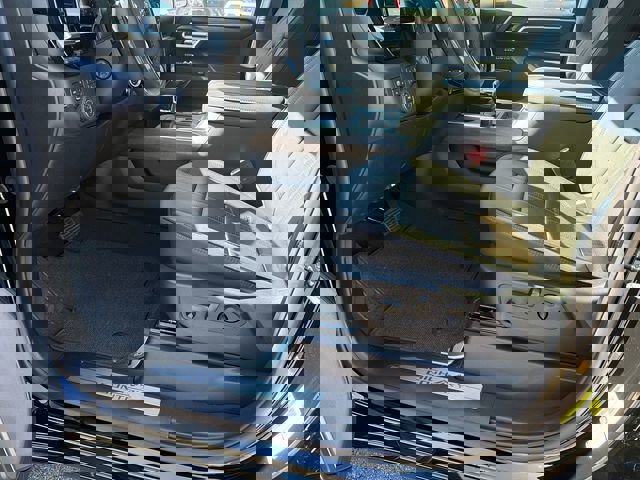 New 2026 Chevrolet Silverado 1500 High Country w/ Midnight Edition image 9