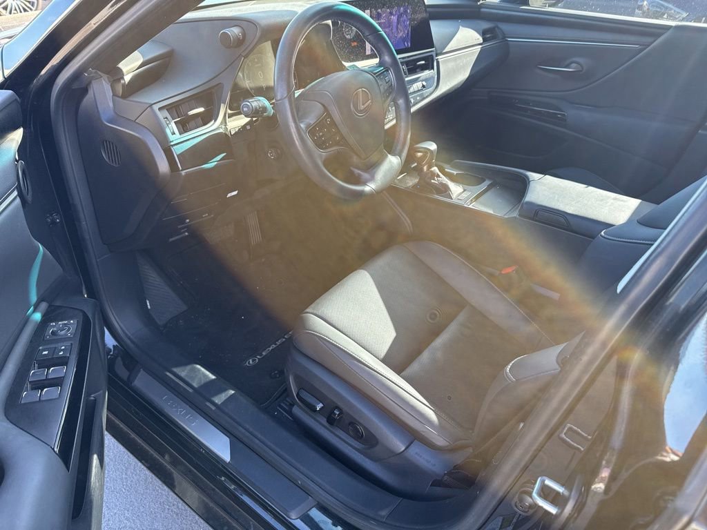 Used 2023 Lexus ES 350 w/ Premium Package image 7