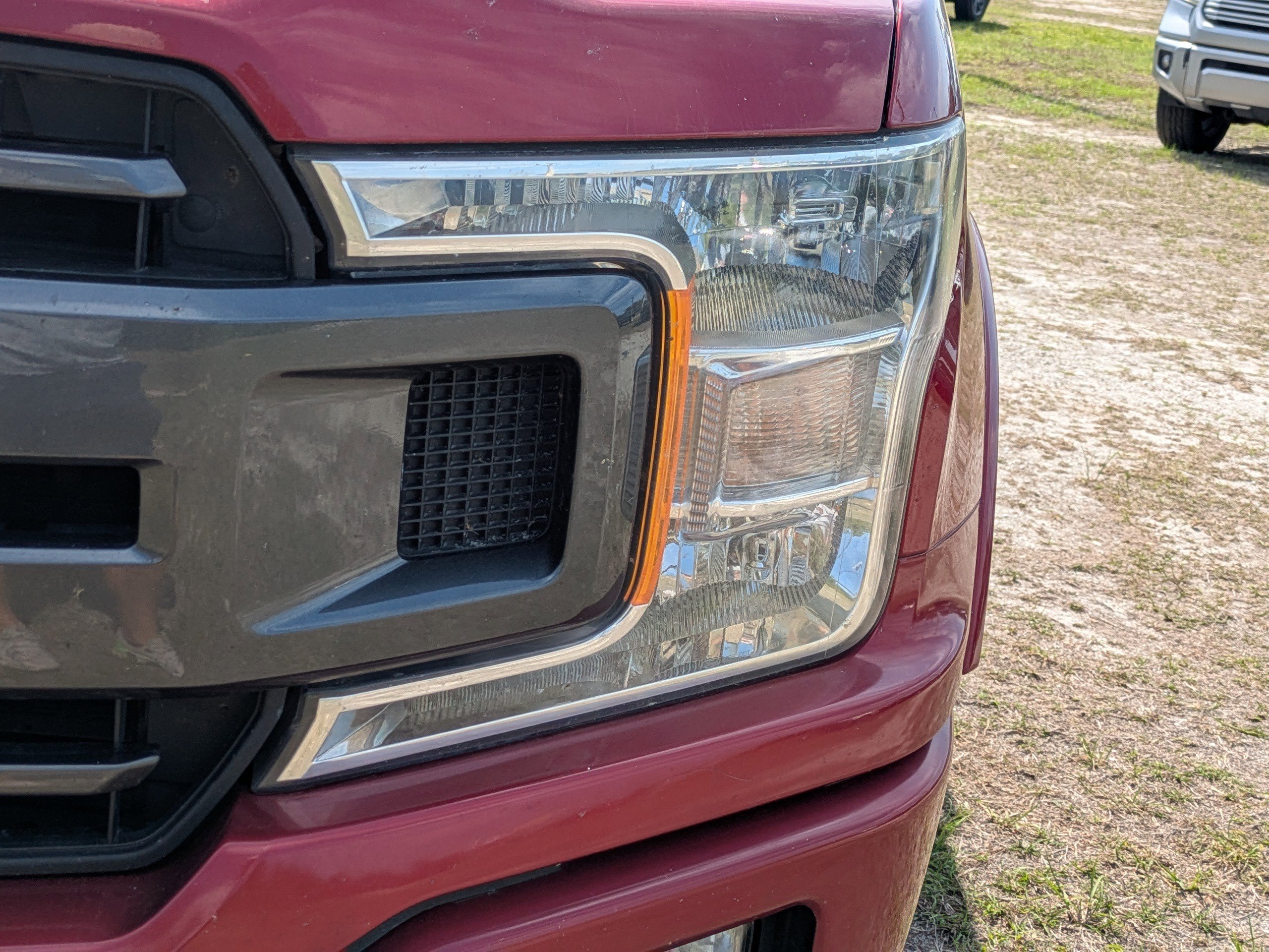 Used 2019 Ford F150 XLT w/ Equipment Group 302A Luxury AWD/4WD image 10