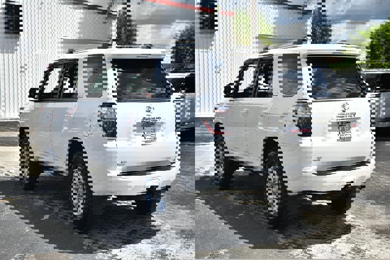 Used 2024 Toyota 4Runner SR5 image 6