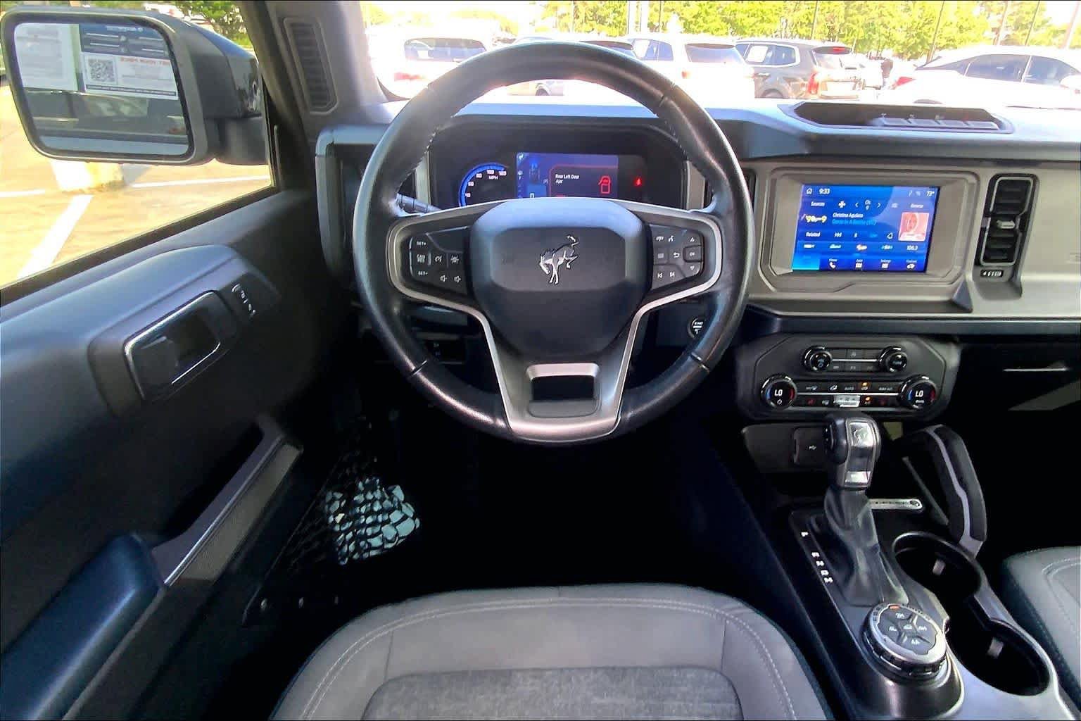 Used 2023 Ford Bronco Outer Banks AWD/4WD image 6