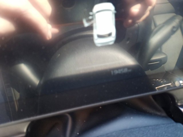 Used 2025 Kia Sportage EX image 4