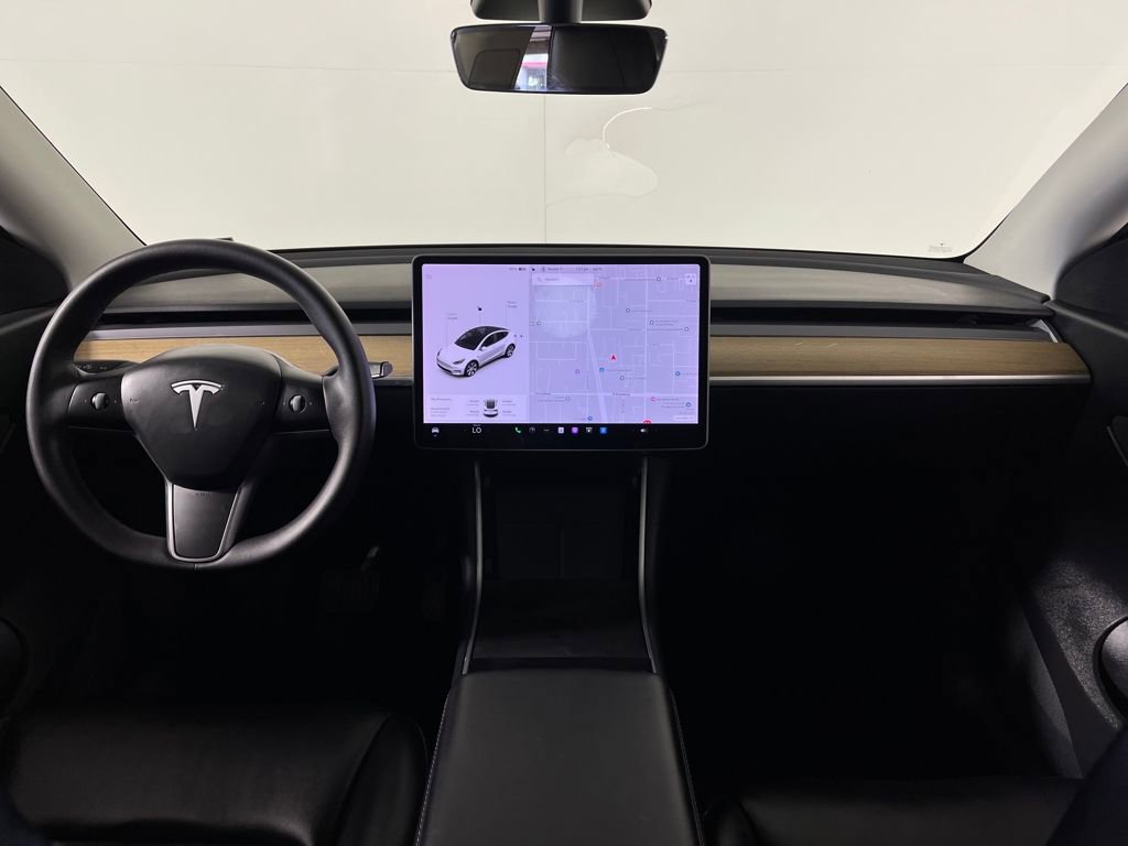 Used 2021 Tesla Model Y Long Range image 14