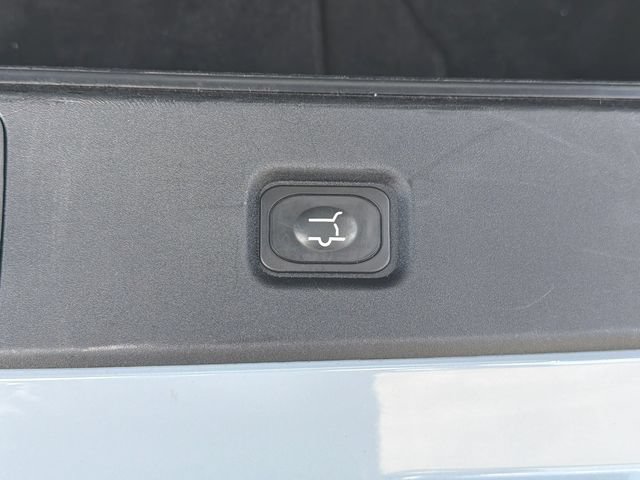 Used 2025 Ford Expedition Active RWD image 22