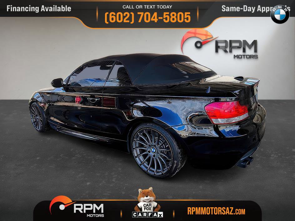 Used 2010 BMW 135i Convertible w/ Premium Pkg image 4