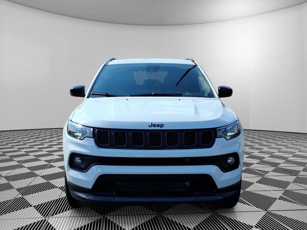 New 2026 Jeep Compass Latitude image 2