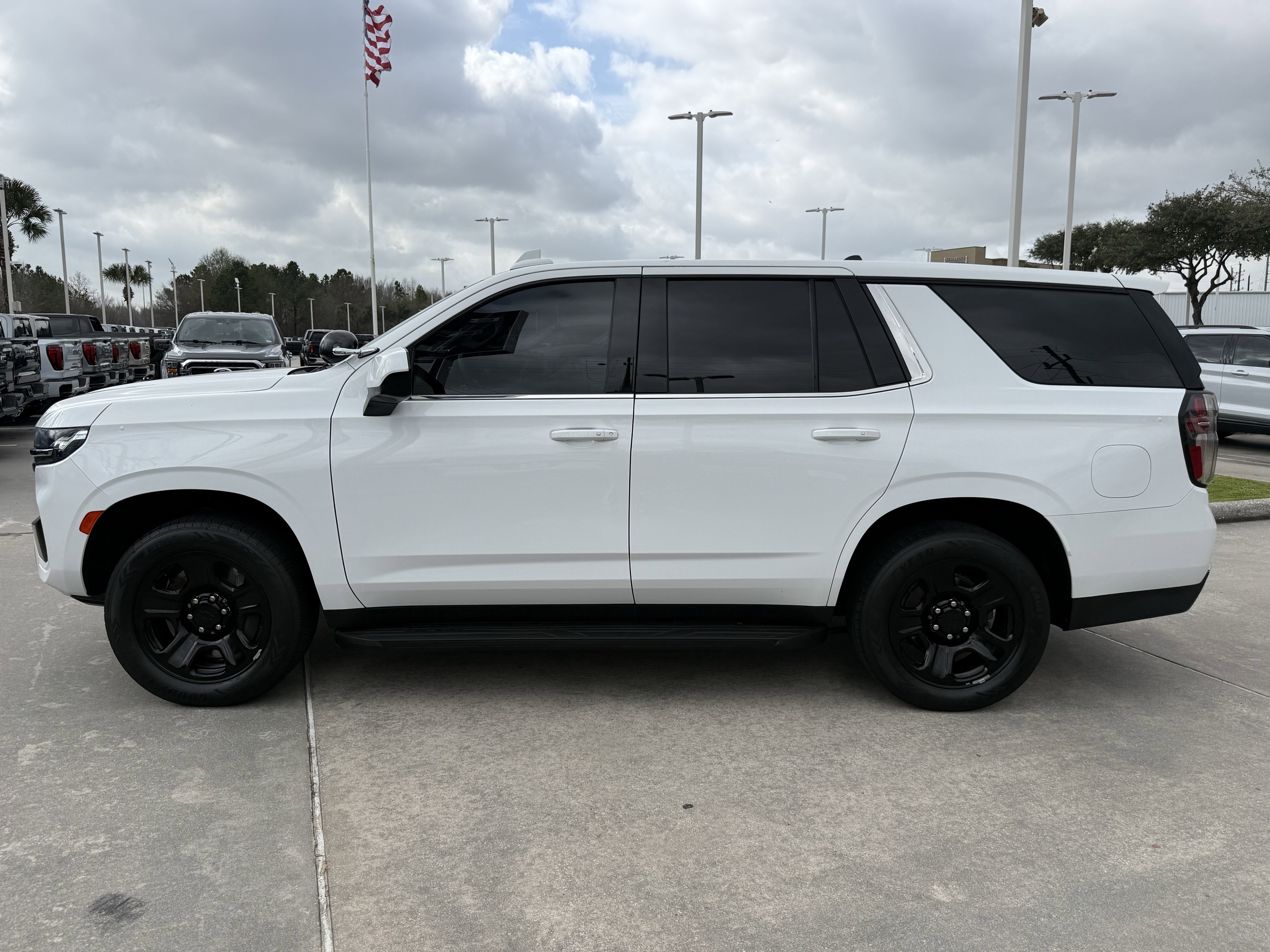 Used 2021 Chevrolet Tahoe 2WD w/ Remote Keyless Entry Package image 8