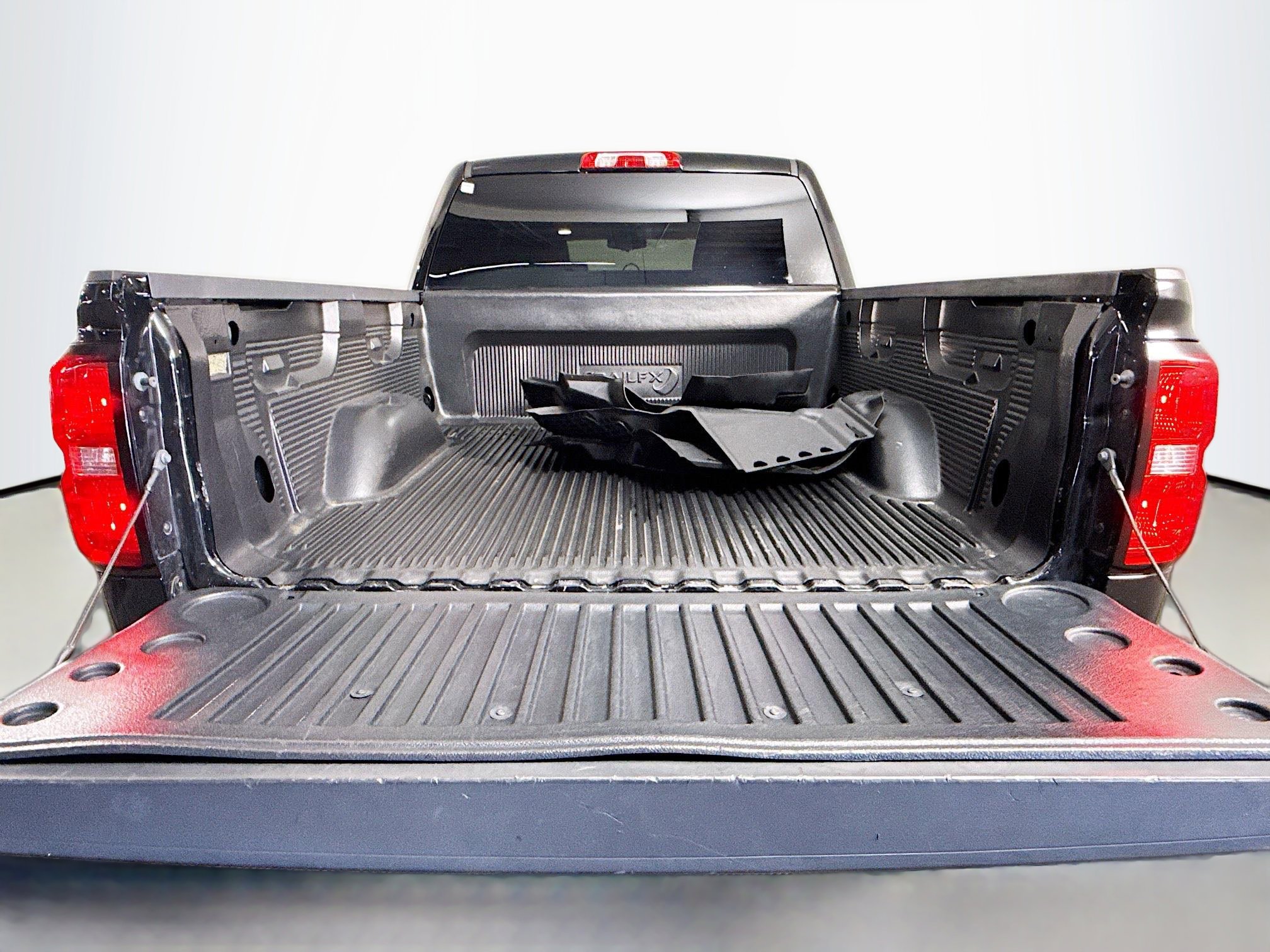 Used 2018 Chevrolet Silverado 1500 LT w/ Texas Edition RWD image 35