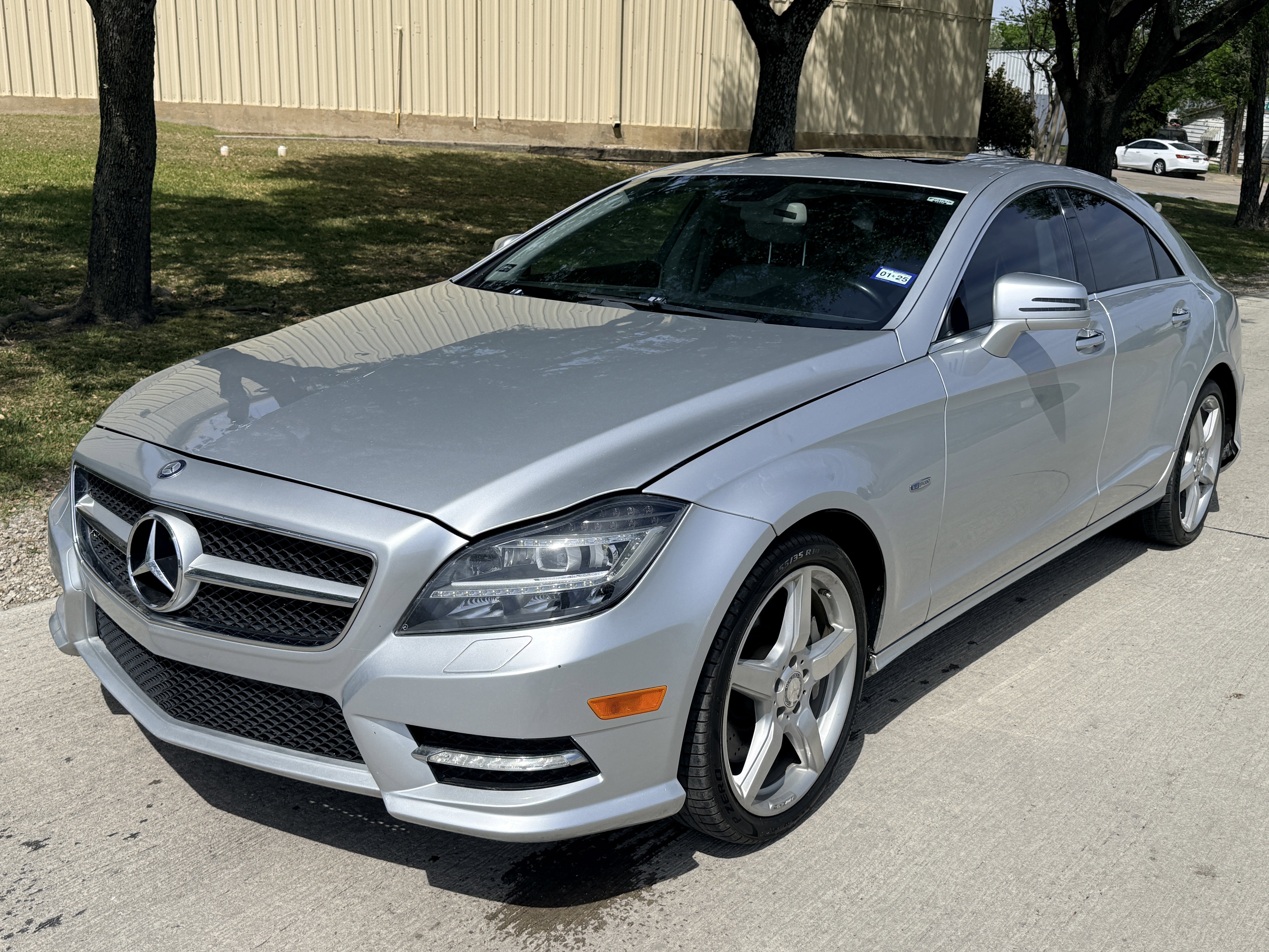 Used 2012 Mercedes-Benz CLS 550 w/ Premium I Pkg image 4