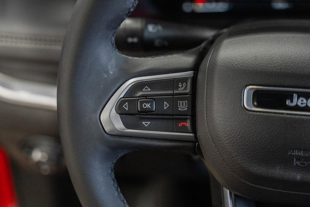 Certified 2024 Jeep Compass Limited w/ High Altitude Package image 33