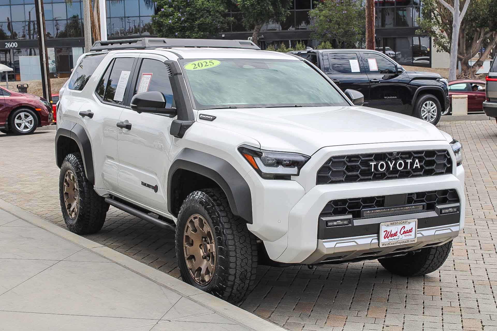 Certified 2025 Toyota 4Runner Trailhunter AWD/4WD image 3