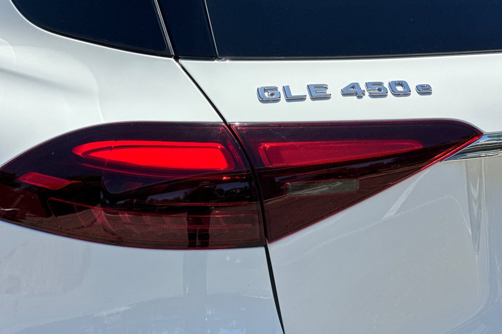 New 2026 Mercedes-Benz GLE 450e 4MATIC image 13