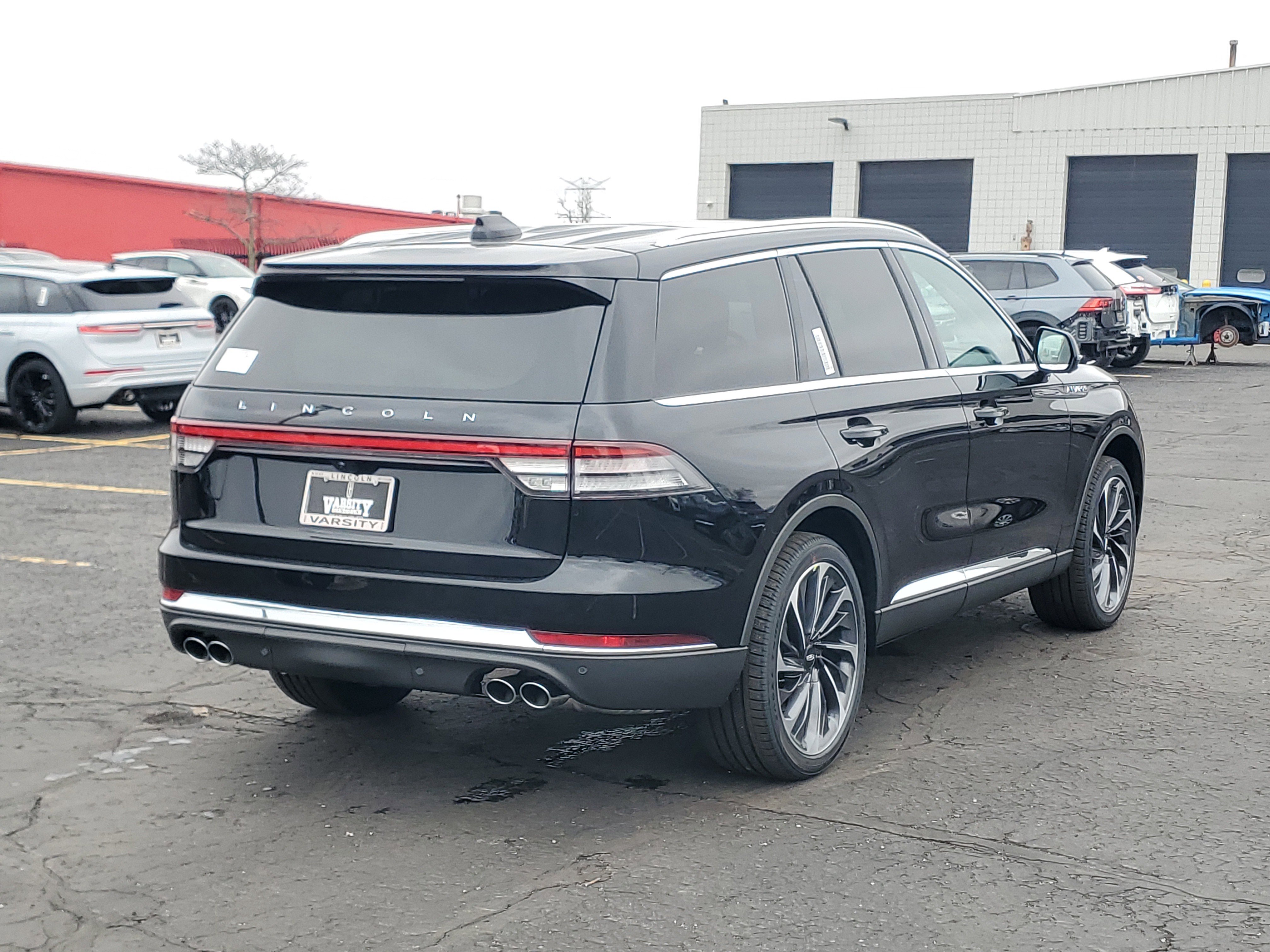 New 2026 Lincoln Aviator Reserve image 4