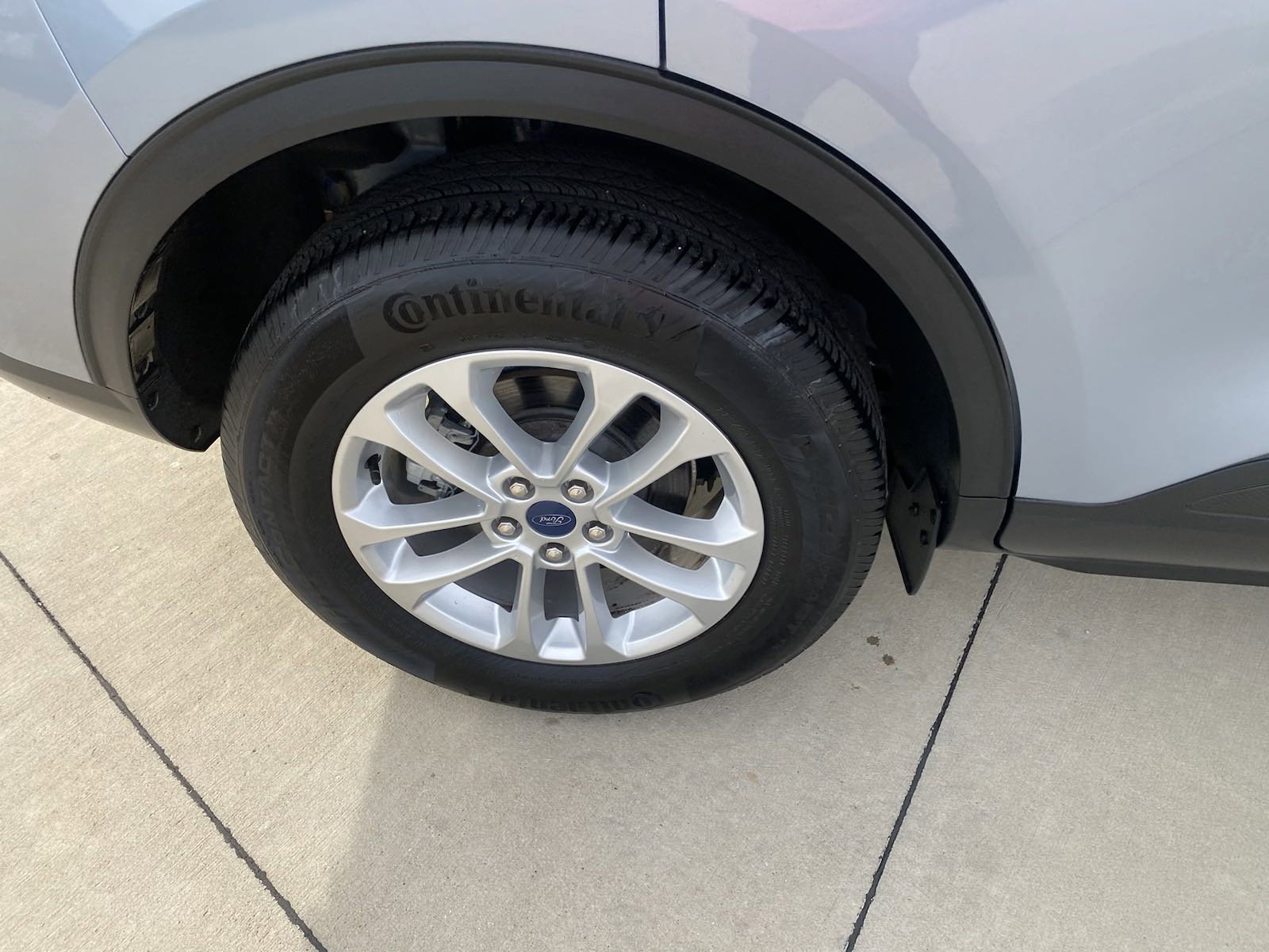 Used 2022 Ford Escape SE w/ Cold Weather Package AWD/4WD image 9