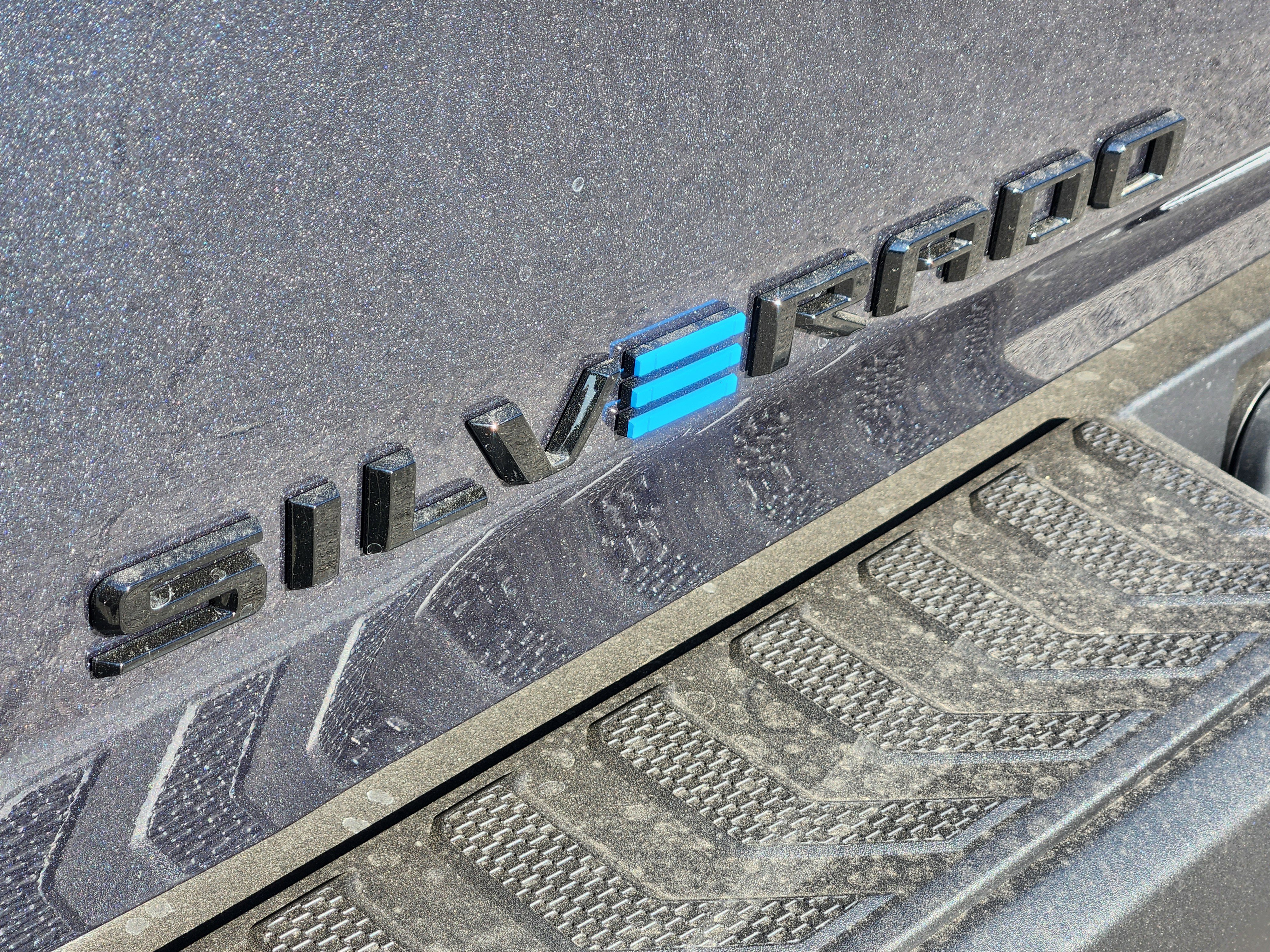 New 2026 Chevrolet Silverado EV Trail Boss image 7