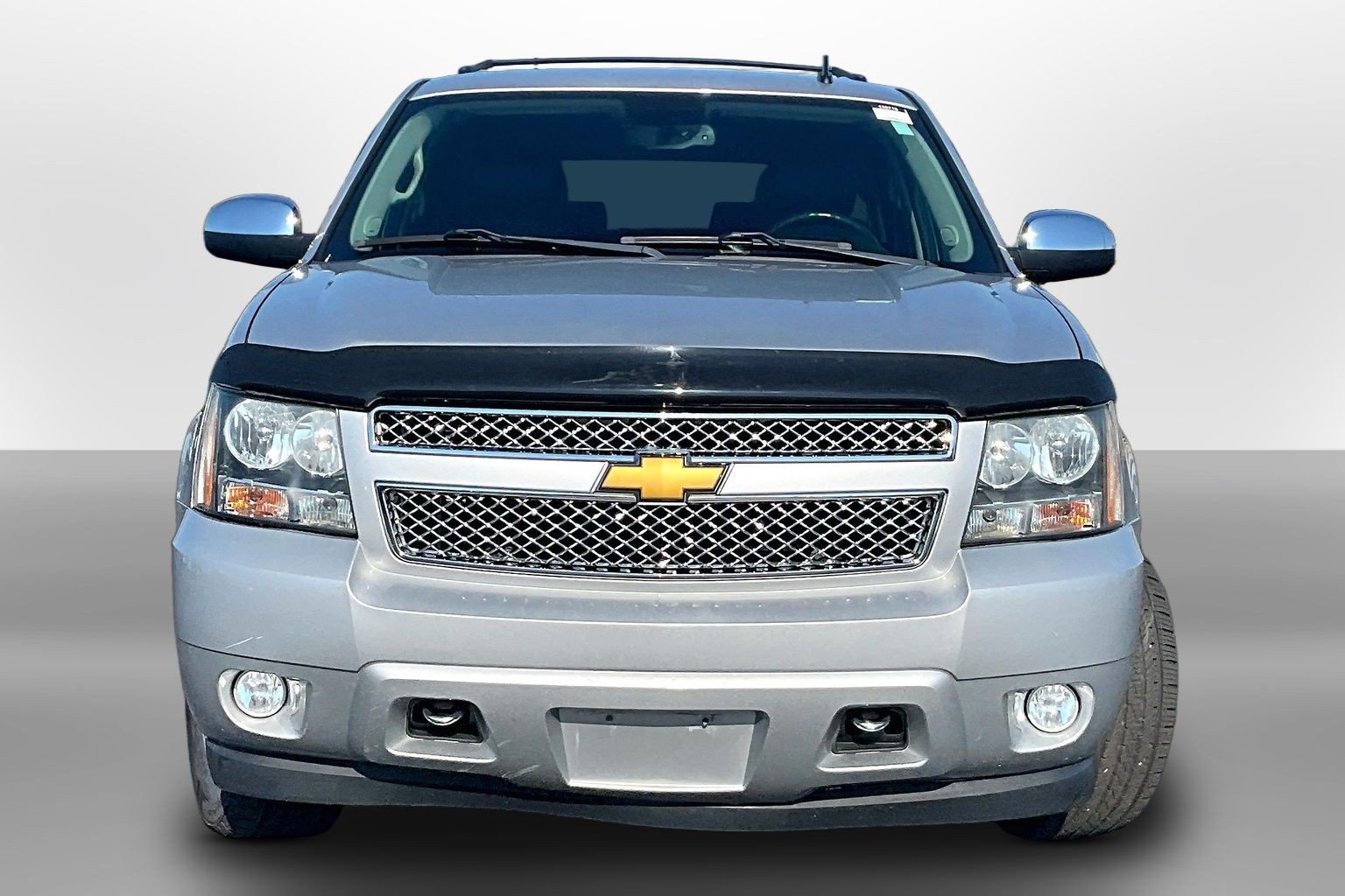 Used 2014 Chevrolet Tahoe LTZ AWD/4WD image 3