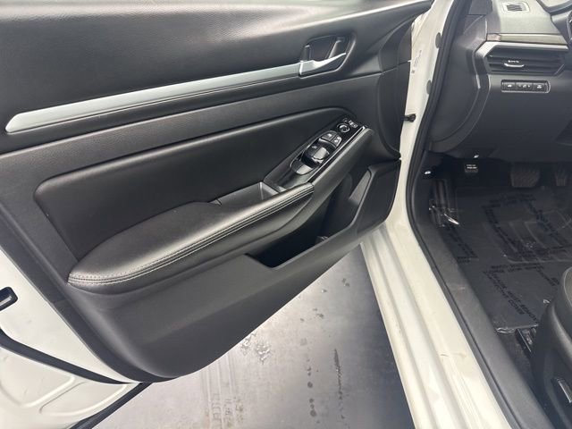 Used 2023 Nissan Altima 2.5 SV image 31