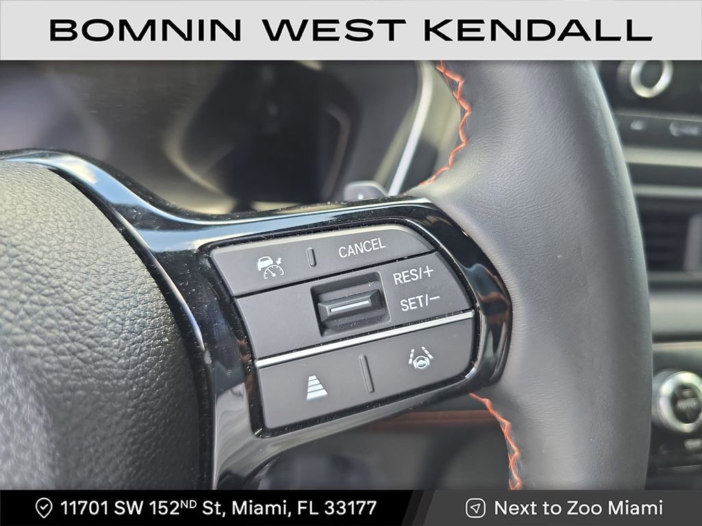 Used 2023 Honda Pilot Sport image 21