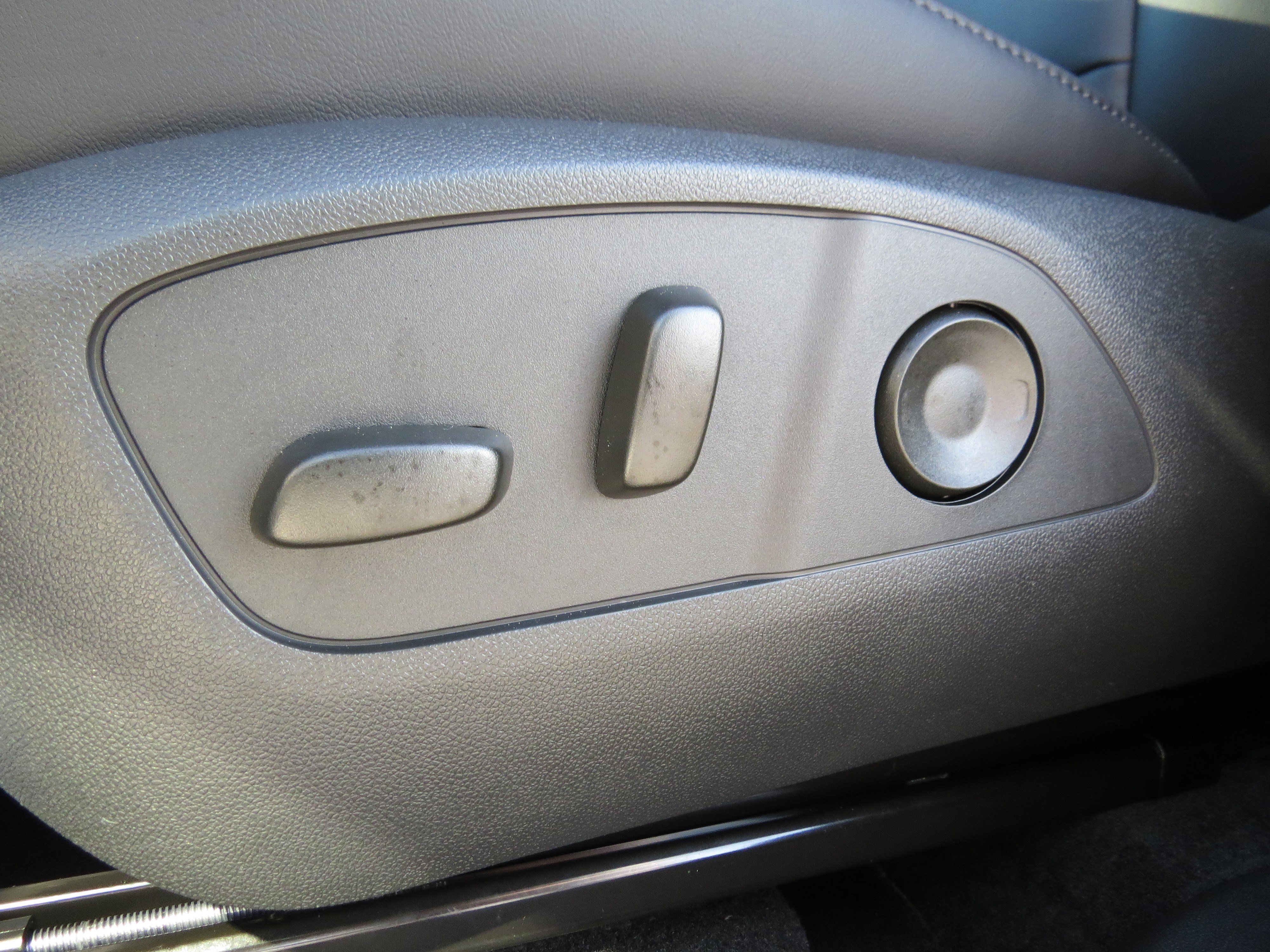 New 2026 GMC Acadia Elevation w/ Elevation Premium Package image 21