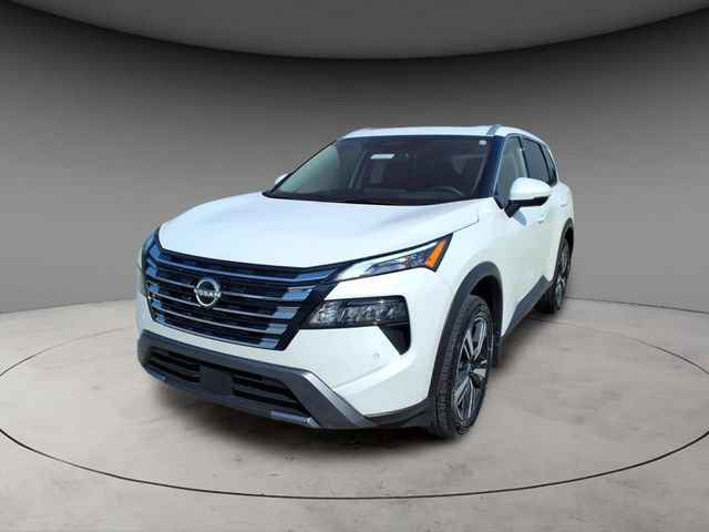Certified 2025 Nissan Rogue SL w/ Tech Package FWD image 2