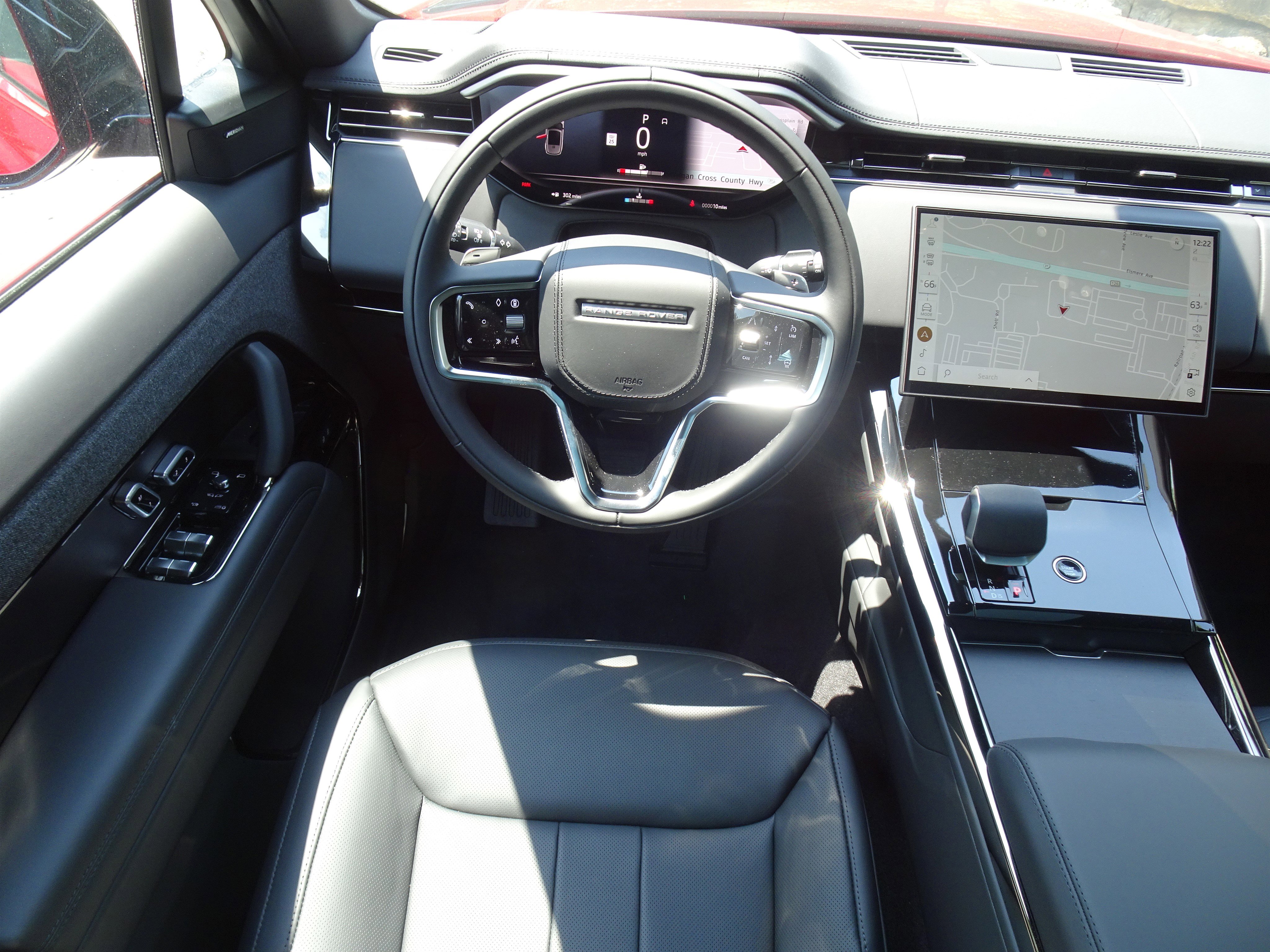 New 2025 Land Rover Range Rover Sport SE AWD/4WD image 19