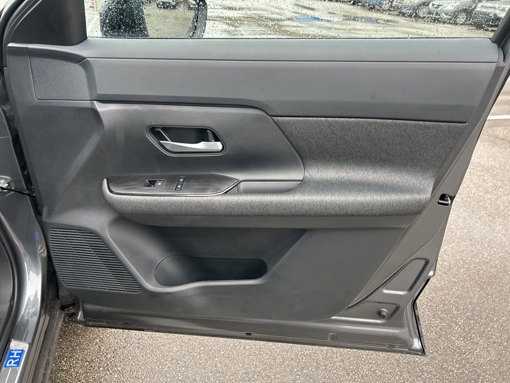 New 2026 Nissan Kicks SV w/ SV Premium Package FWD image 41