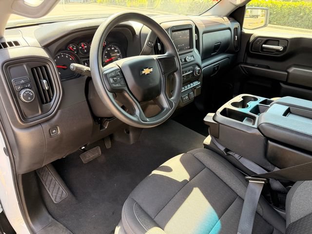 Used 2024 Chevrolet Silverado 1500 Custom w/ LPO, Dark Essentials Package RWD image 7