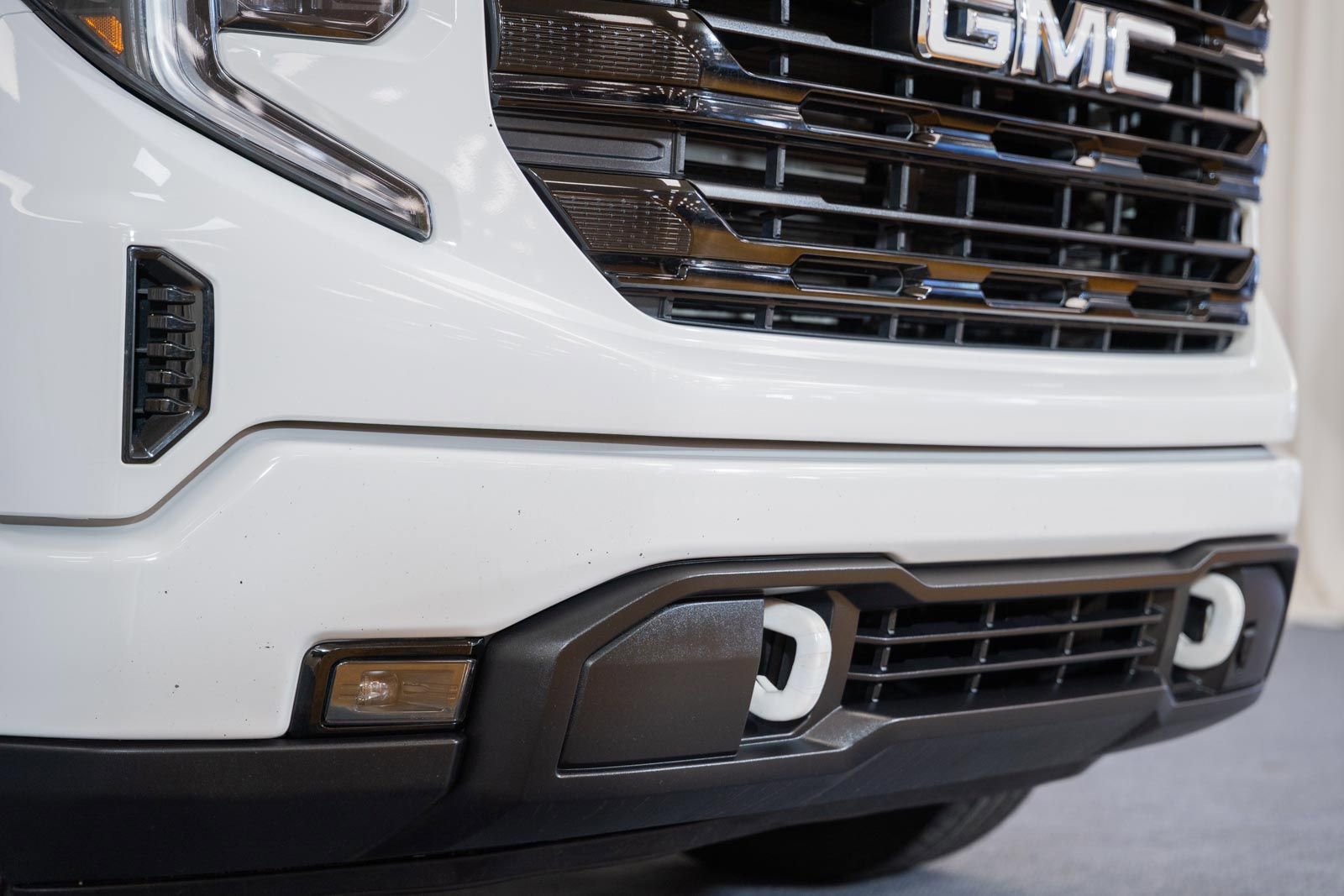 Used 2022 GMC Sierra 1500 Elevation w/ Preferred Package AWD/4WD image 18